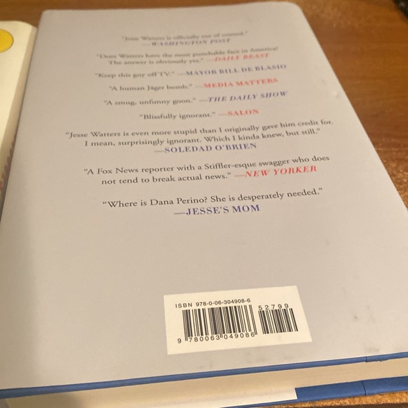 Books - Picture 4 of 4